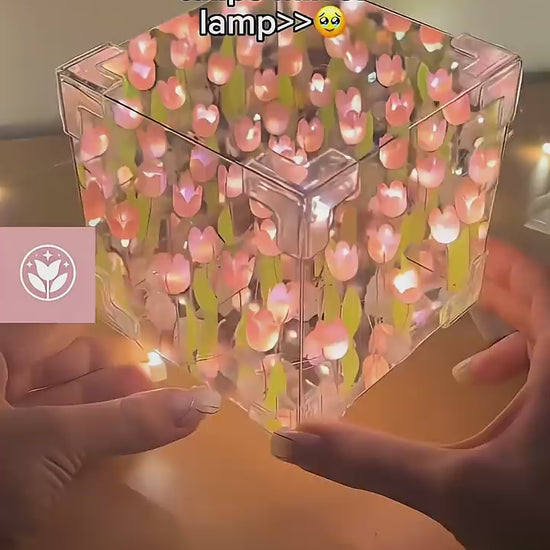 Lámpara espejo de tulipanes, diseño colorido con luces LED, ideal para decoración. Material acrílico.